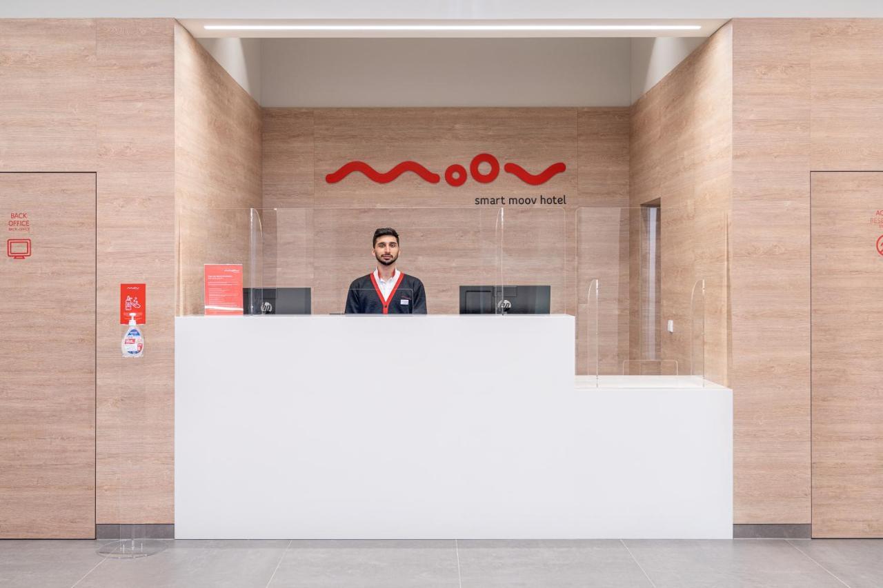 Moov Hotel 2*