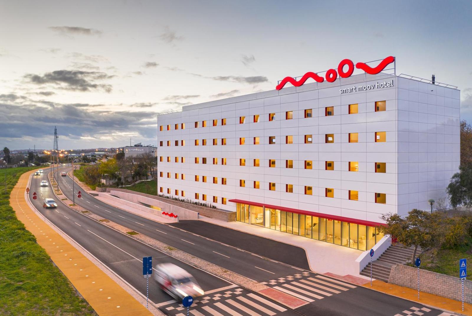 Hotel Moov 2*